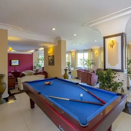 Resort Senza Inova 4*